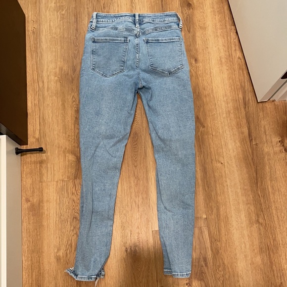 GAP light blue skinny jeans - Picture 2 of 2